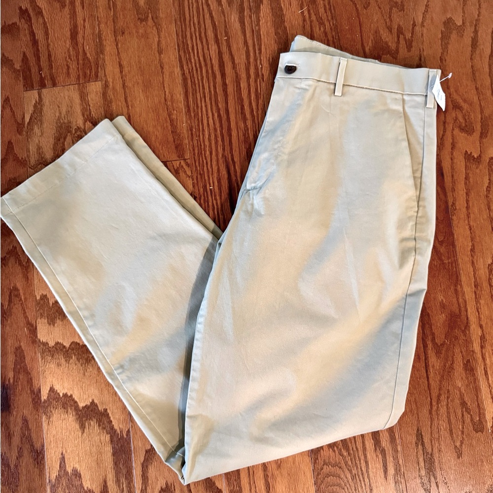 Gap Relaxed fit 36x34 NWT